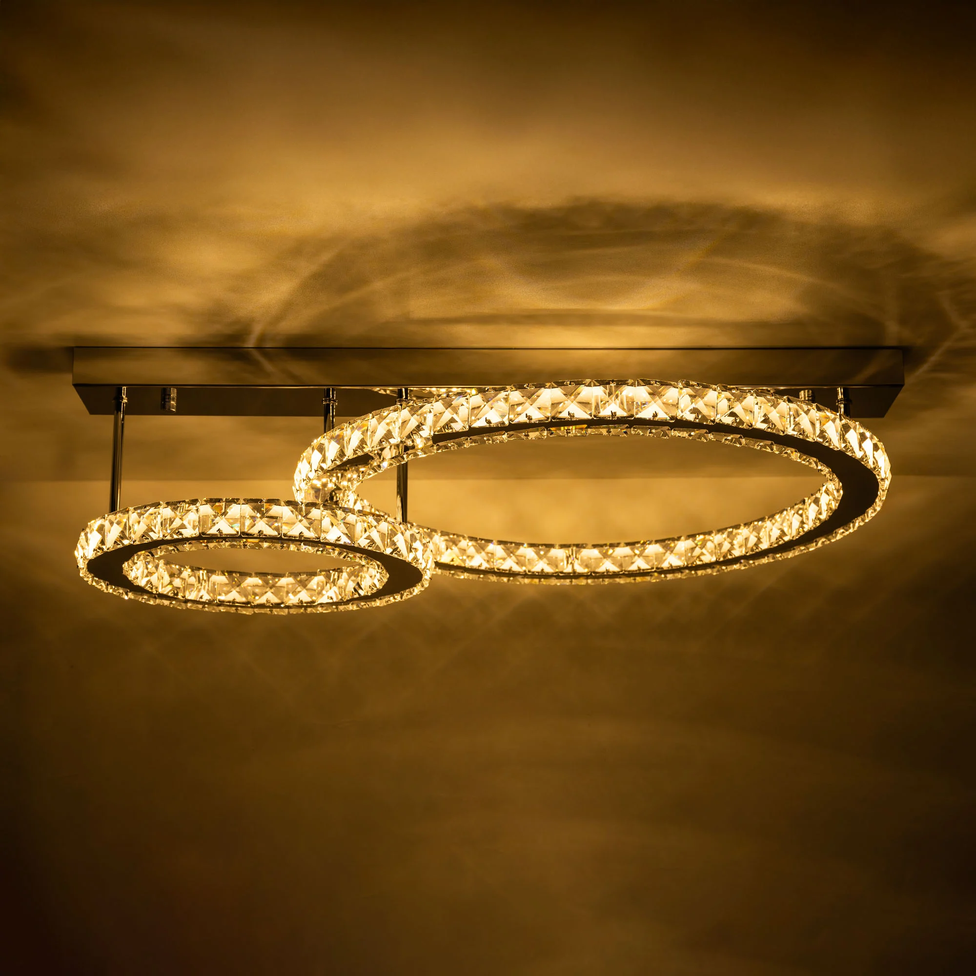 LED lubinis šviestuvas su dviem žiedais GIRONA, chromuotas, modernus blizgus dizainas, integruotas reguliuojamas šiltos baltos šviesos LED apšvietimas.